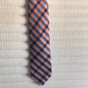 Great condition. Regular length Mens necktie.